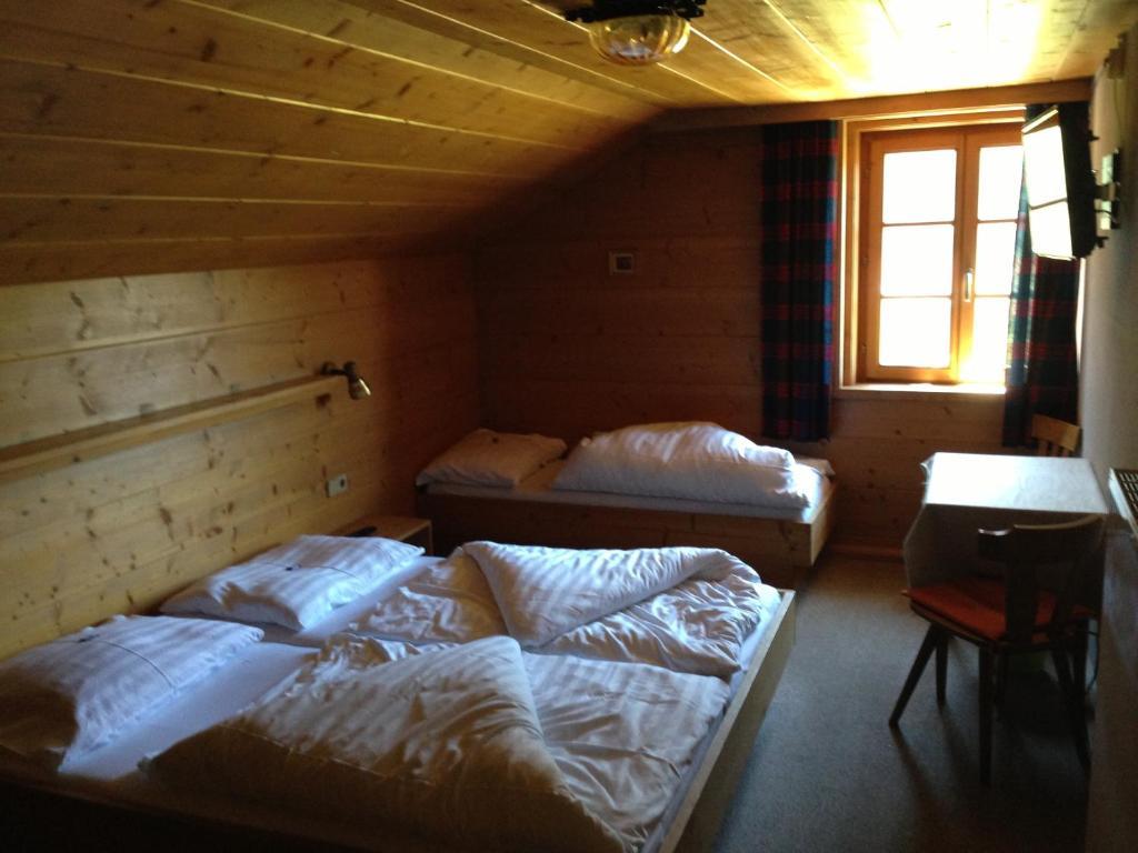 Gasthaus Sonne Tarrenz Szoba fotó