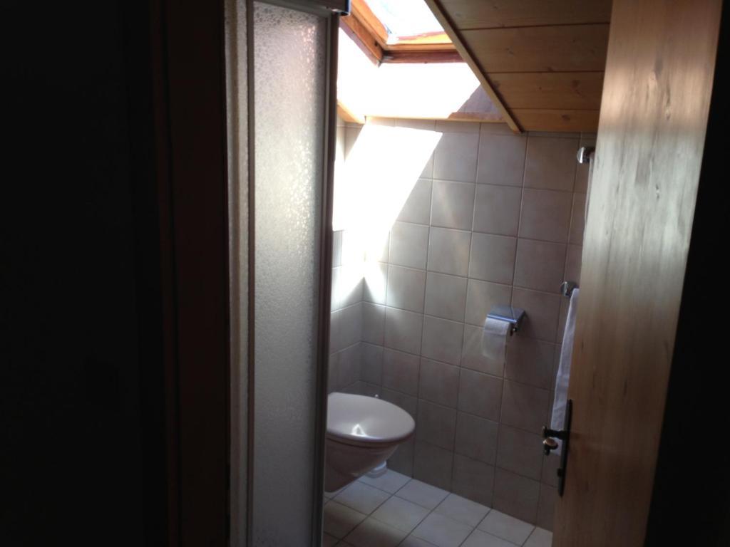 Gasthaus Sonne Tarrenz Szoba fotó