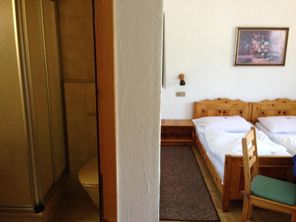 Gasthaus Sonne Tarrenz Szoba fotó