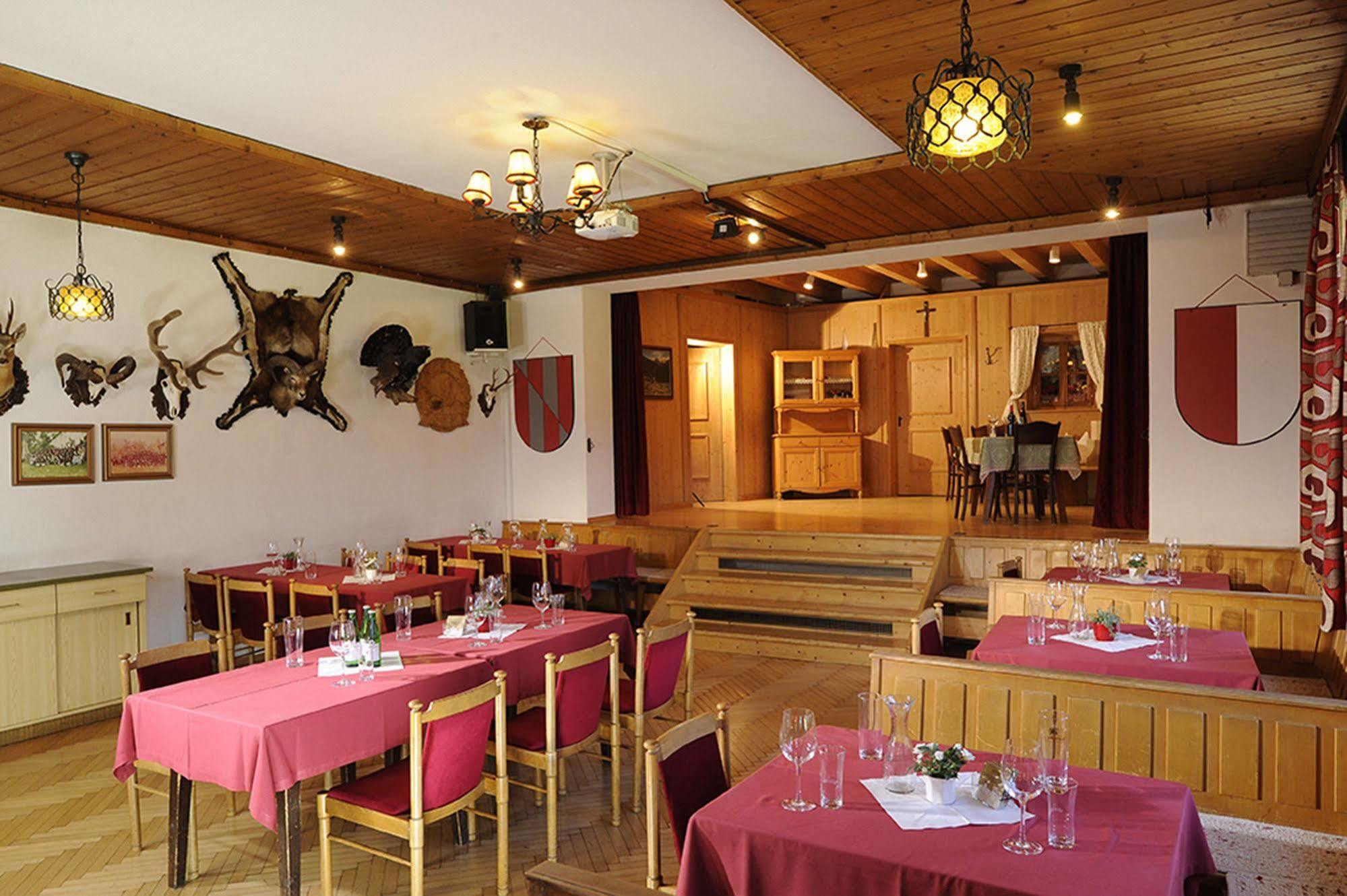 Gasthaus Sonne Tarrenz Kültér fotó